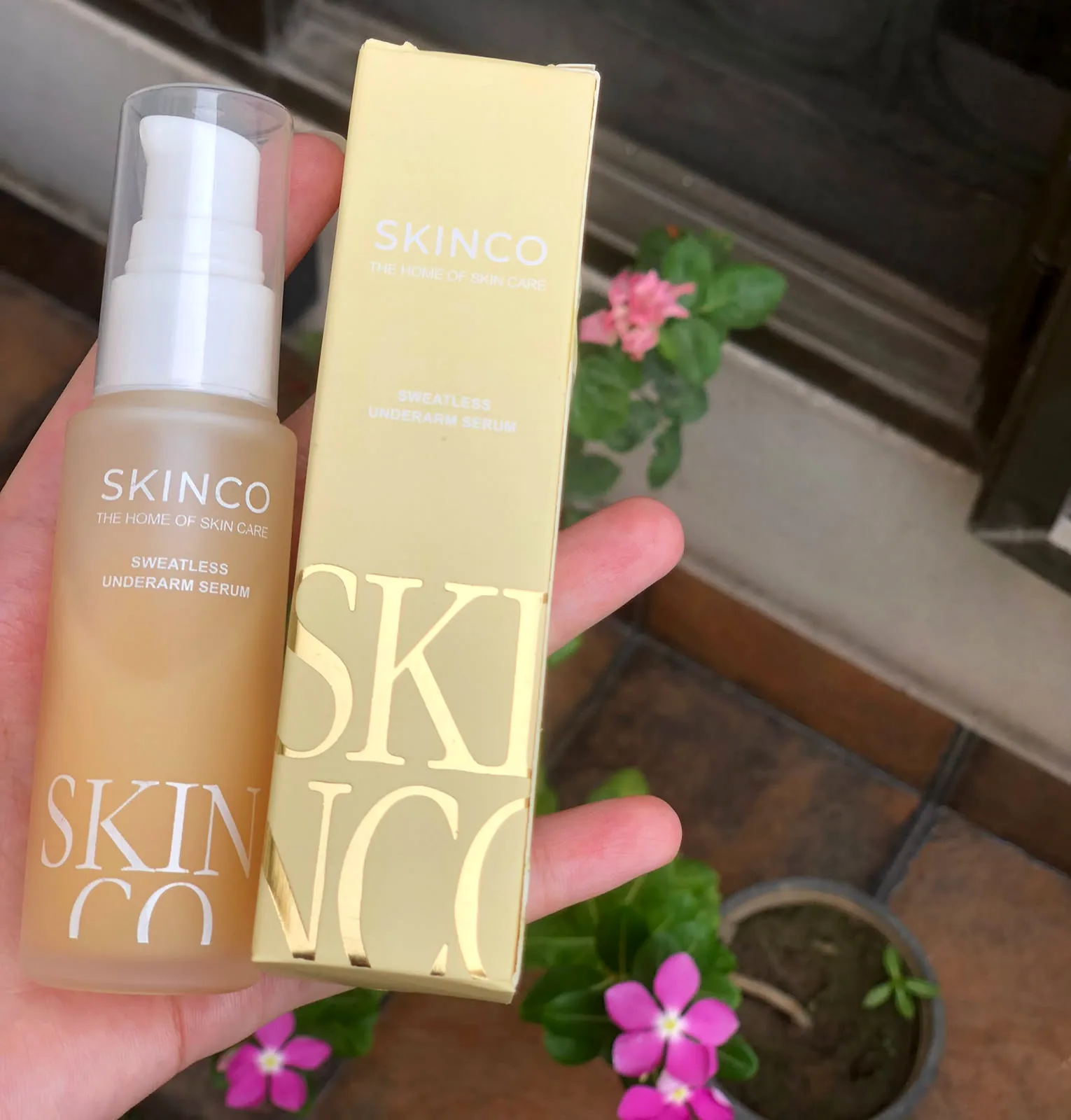 Hira's photo of SKINCO serum